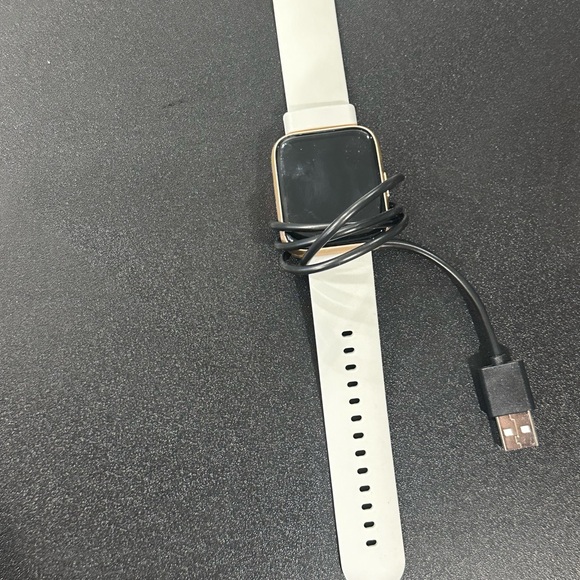 Smart watch for women or men. Compatible with Apple or Android - Picture 6 of 6